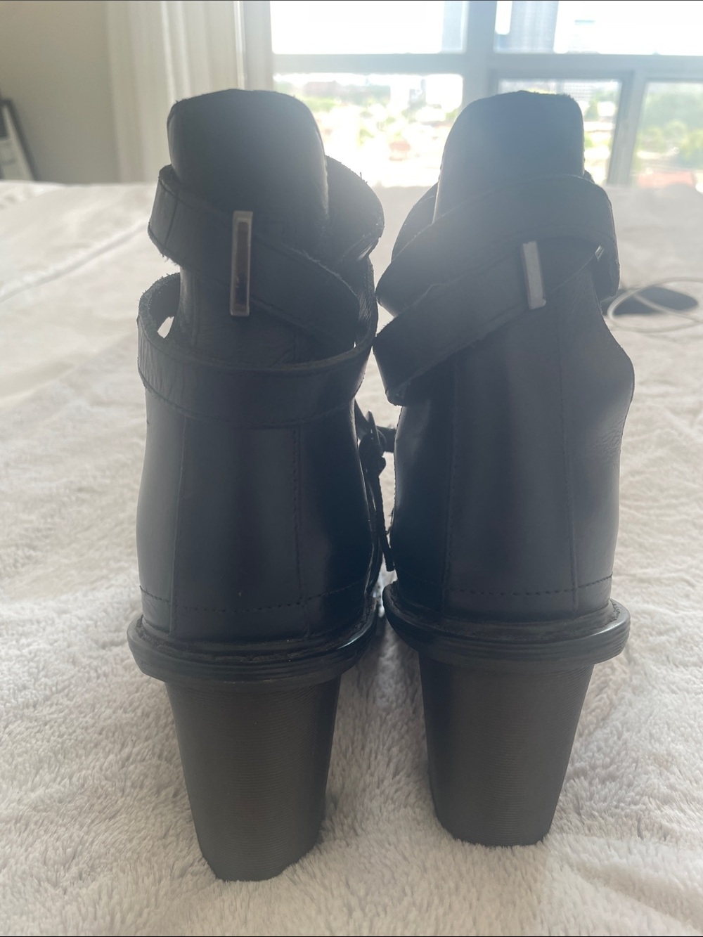 Dr. Martens Candice Black Brando Leather Cut Out Heel Ankle Boot Sandals US 8 - Picture 3 of 8